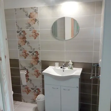 Guest house U Slunecne Brany 3*