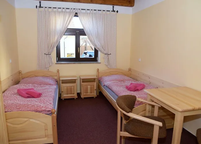 Gasthof U Slunecne Brany 3*